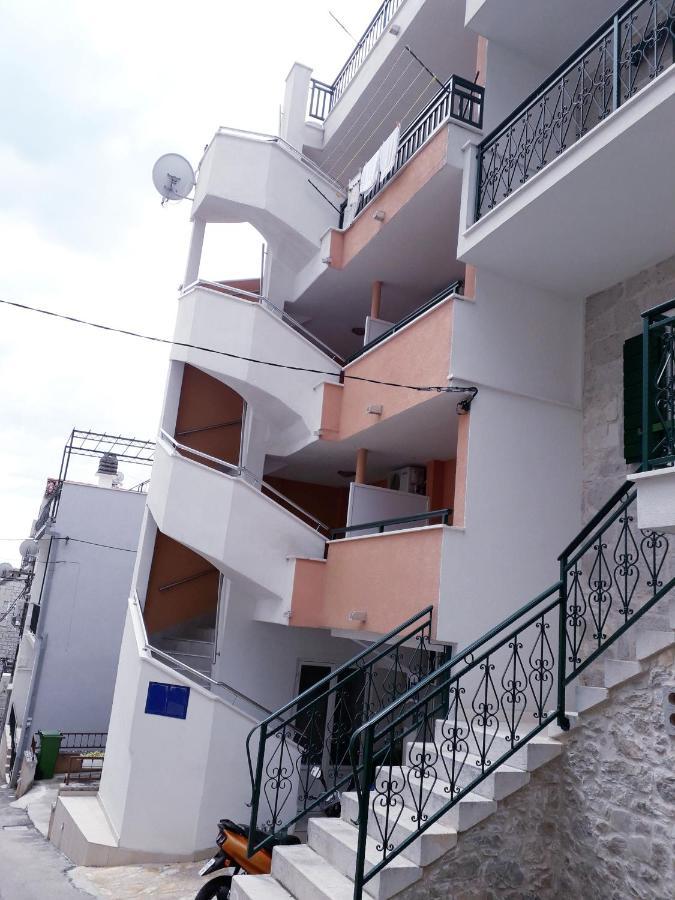 Apartmani Patrick Baška Voda المظهر الخارجي الصورة